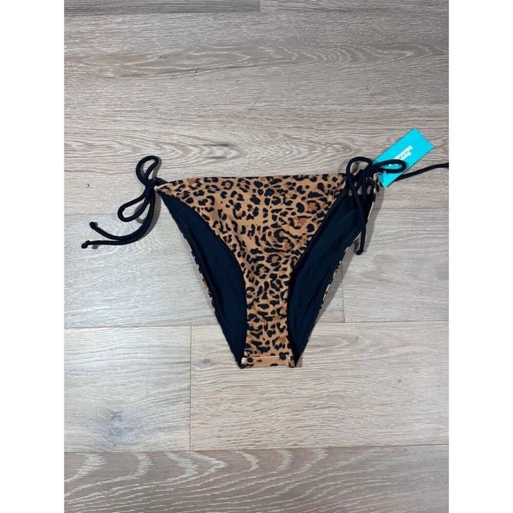 NWT Sports Illustrated Reversible Leopard String Bikini Bottoms L